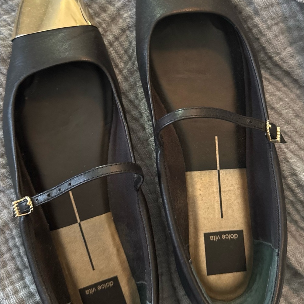 Dolce Vita Black and Gold Reyes Cap Toe Mary Jane